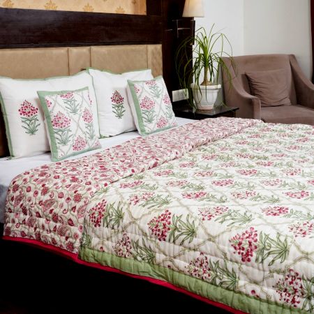 Blooming Grace Jaipuri Quilt